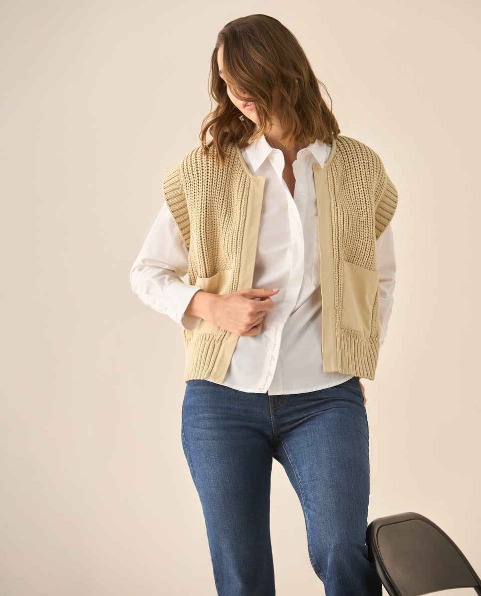Chaleco tejido con bolsillos de frente para mujer  - Beige 34_469G200_BEI151214_6