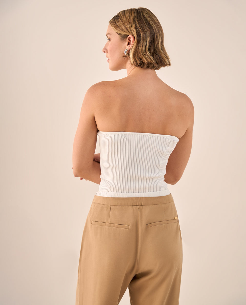Top Strapless Acanalado con Detalle Diagonal - Blanco 34_469G206_BLA120601_4