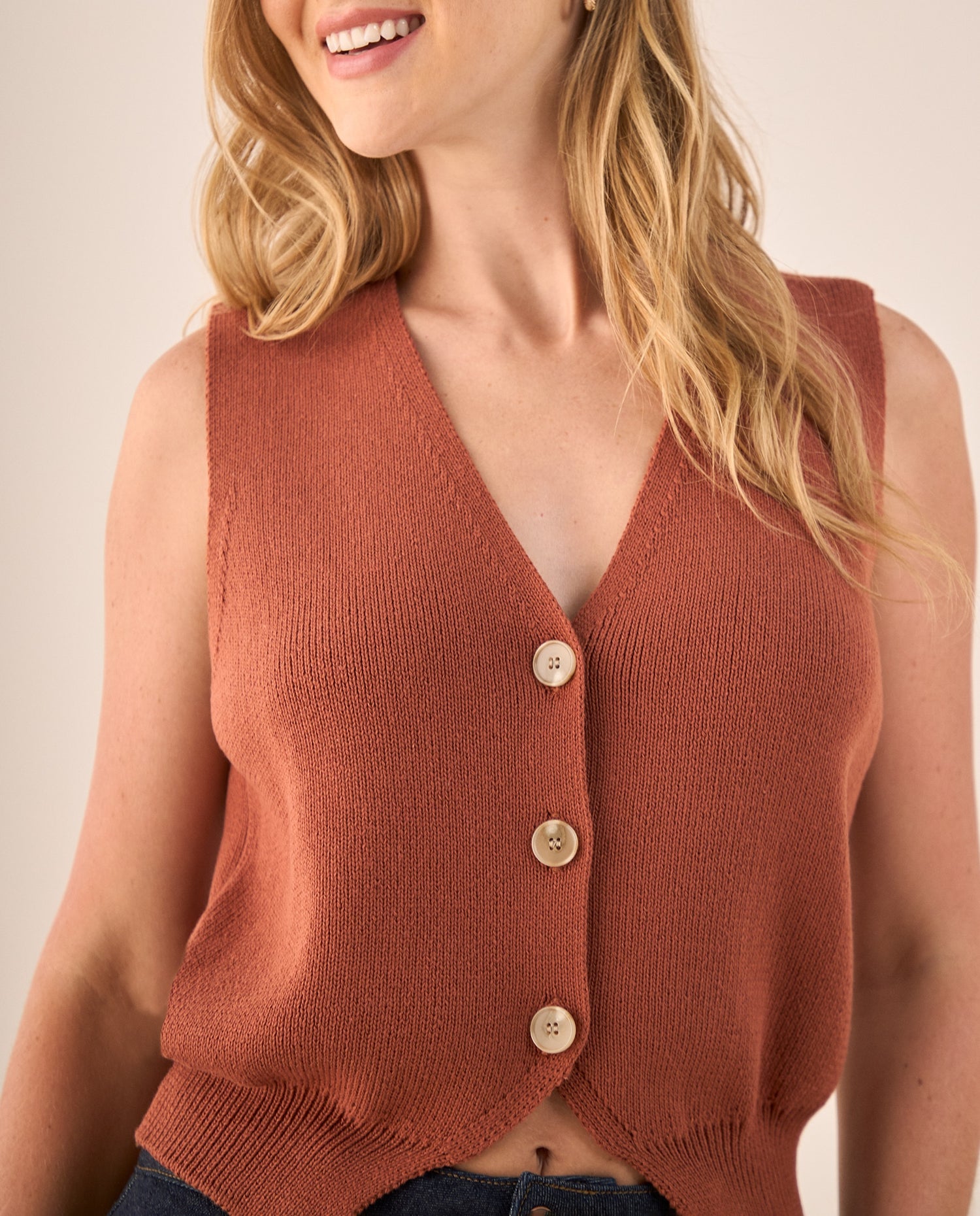 Chaleco Tejido Naranja Terracota con Botones - Naranja