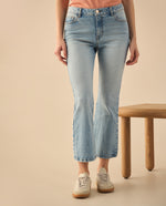 Jean Boot Cut tono claro para mujer - Azul