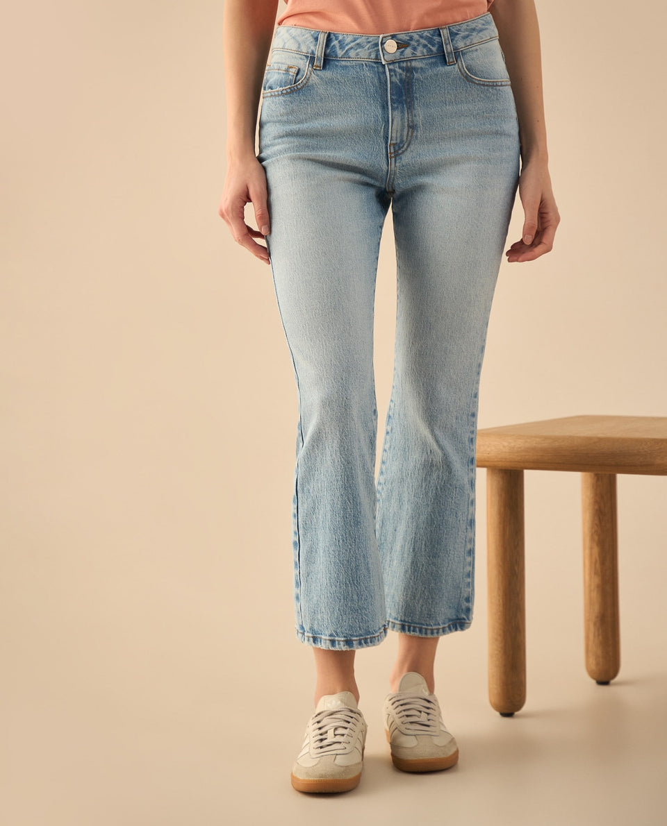 Jean Boot Cut tono claro para mujer - Azul 34_472G011_AZU174027_3