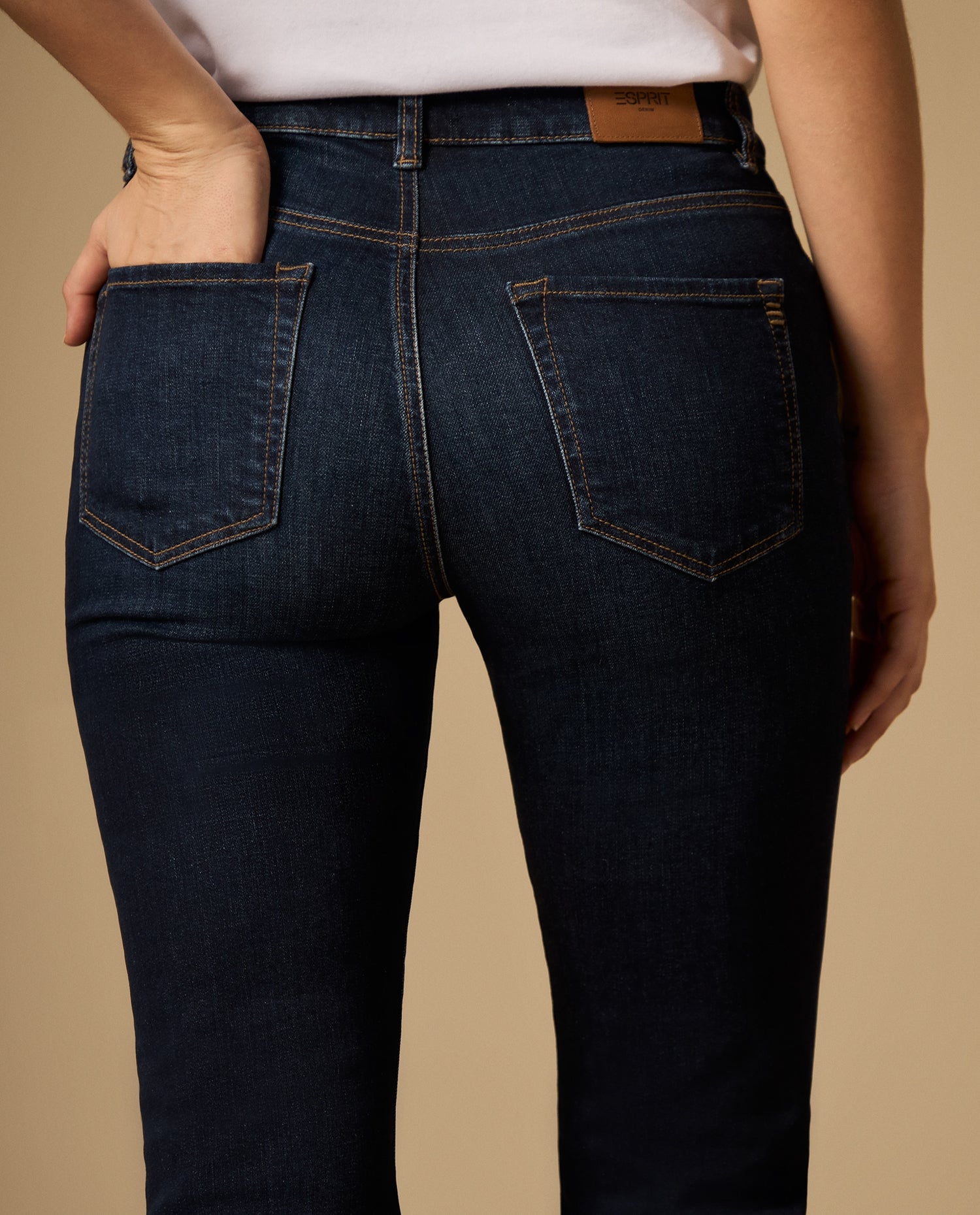 Jean flare tiro medio con apertura amplia tipo campana - Azul
