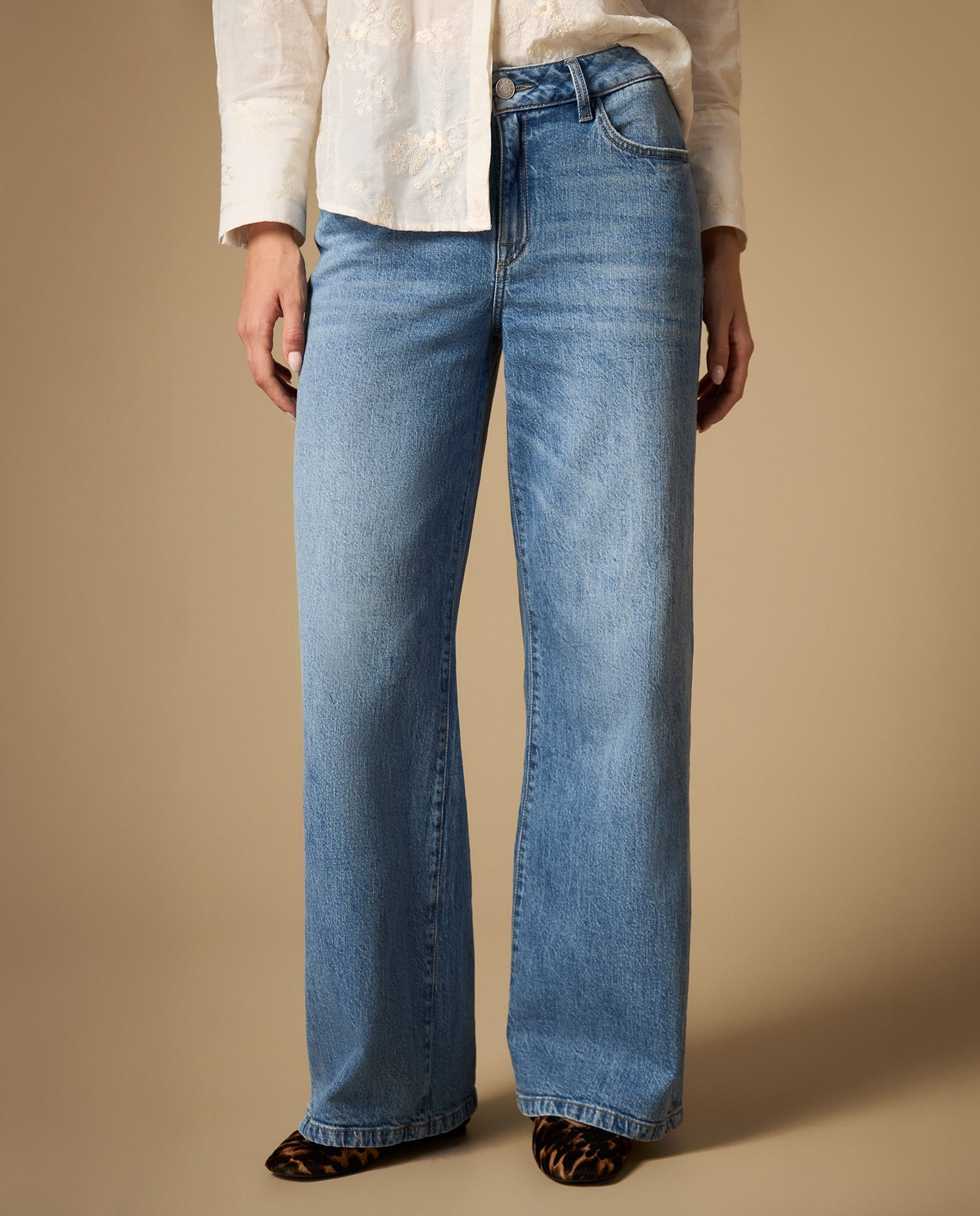 Jean wide leg tiro medio silueta amplia - Azul