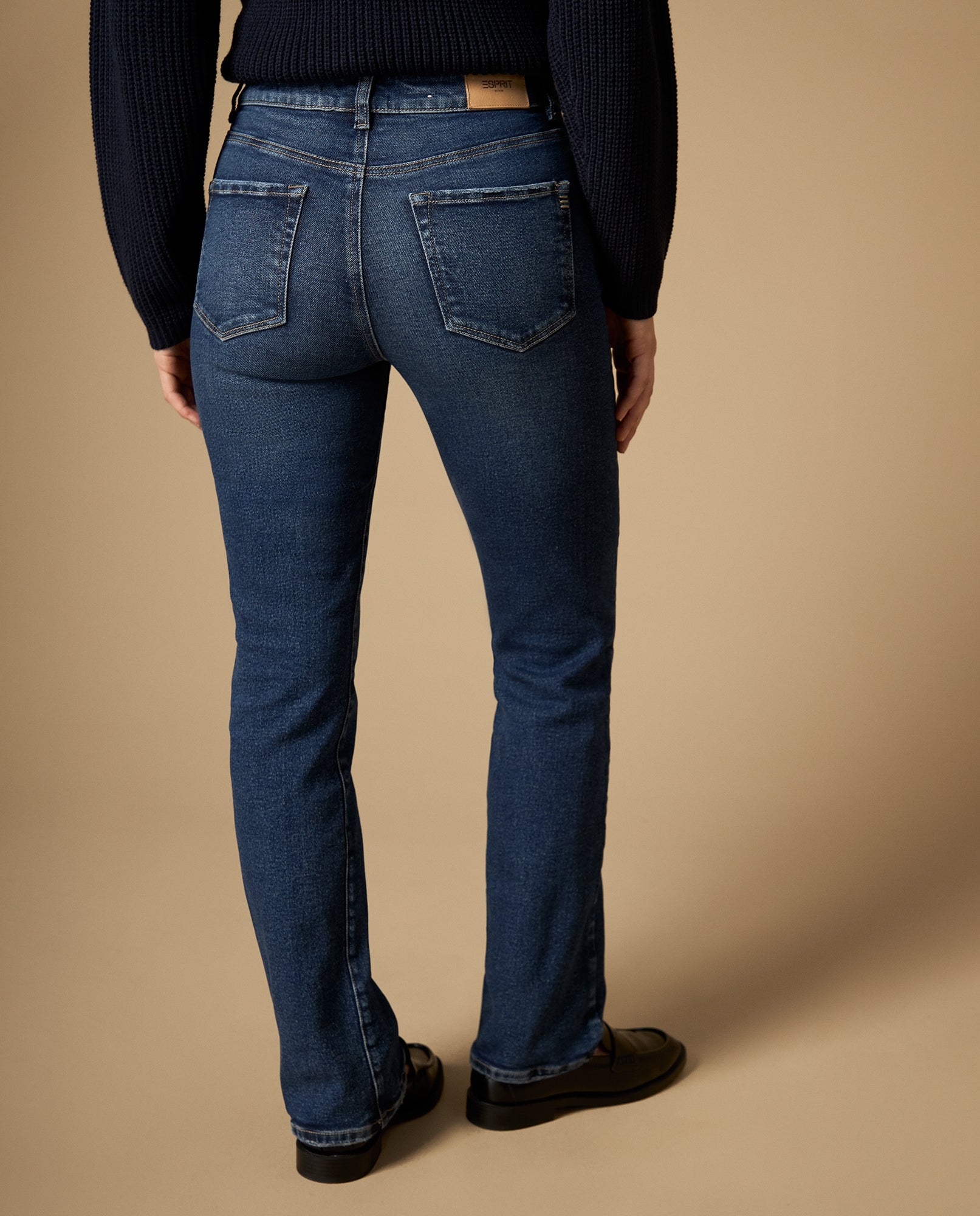 Jean straight tobillero de línea clásica - Azul 34_472H006_AZU193933_4