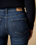 Jean straight tobillero de línea clásica - Azul