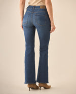 Jean Boot cut tono medio oscuro para mujer - Azul