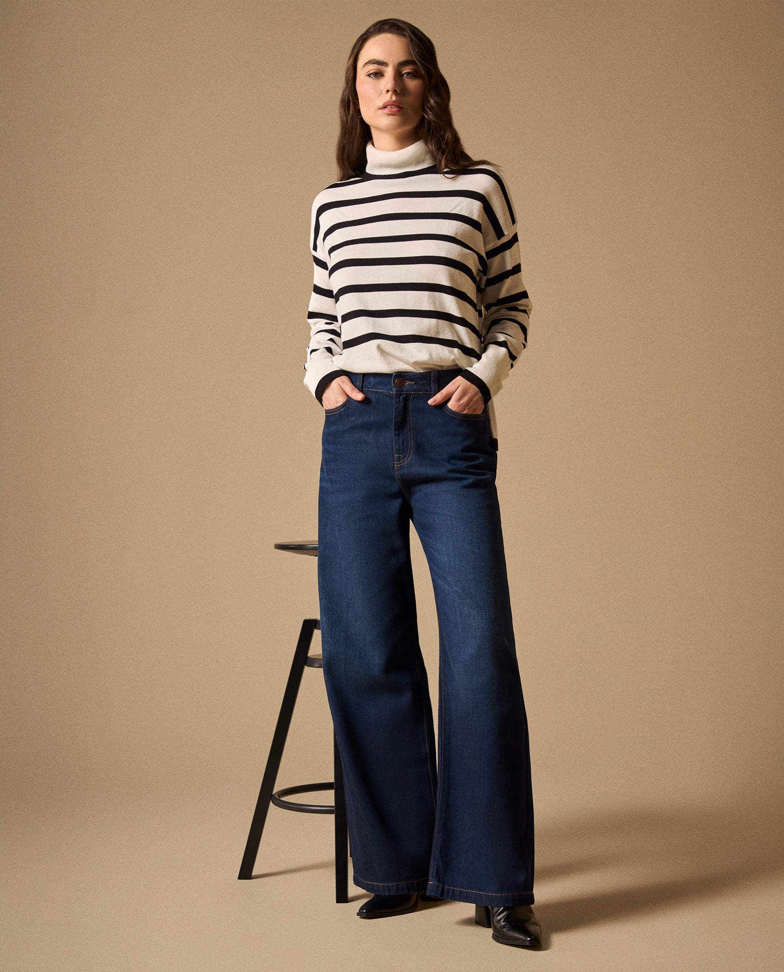 Jean Wide Leg Azul Oscuro Tiro Alto - Azul 34_479G007_AZU193933_0