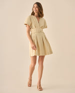 Vestido corto con tablas para mujer  - Beige