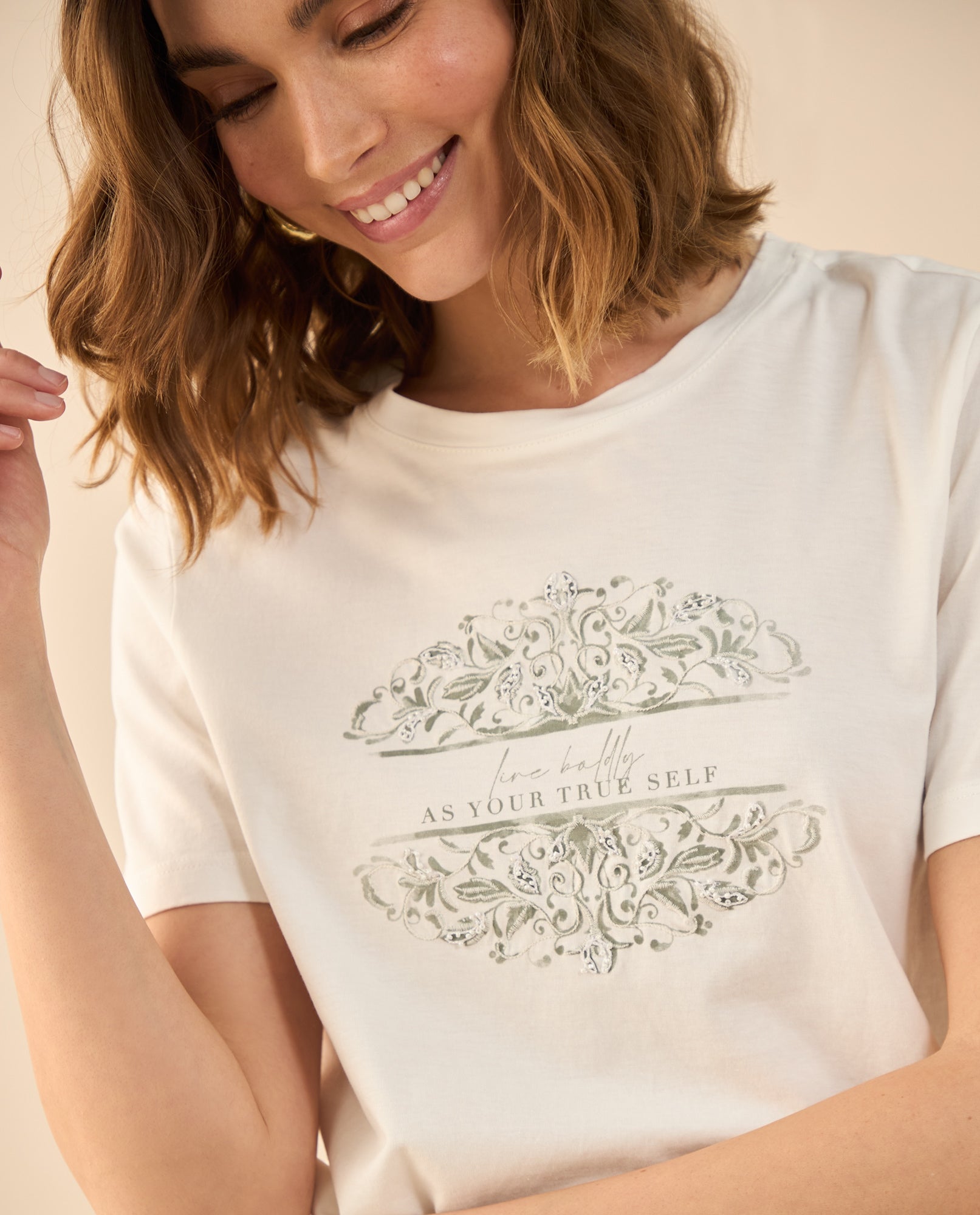 Camiseta estampada con apliques para mujer - Blanco 34_602G002_BLA114202_0