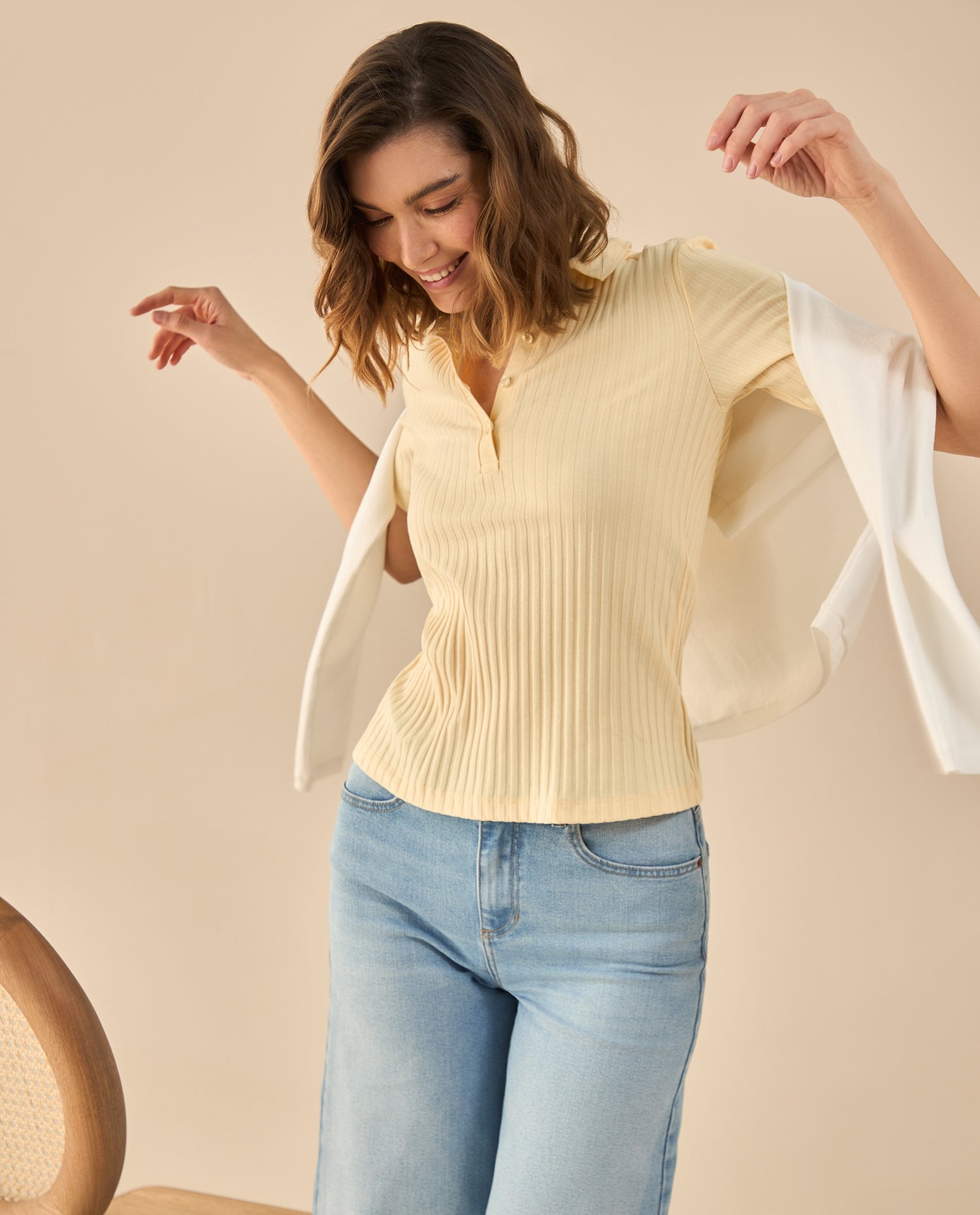Camiseta tipo polo para mujer - Amarillo