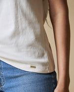 Camiseta Regular Cuello Redondo - Crudo 34_602H017_CRU111302_5