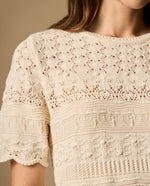 Camiseta tejida cuello asimétrico con textura - Crudo