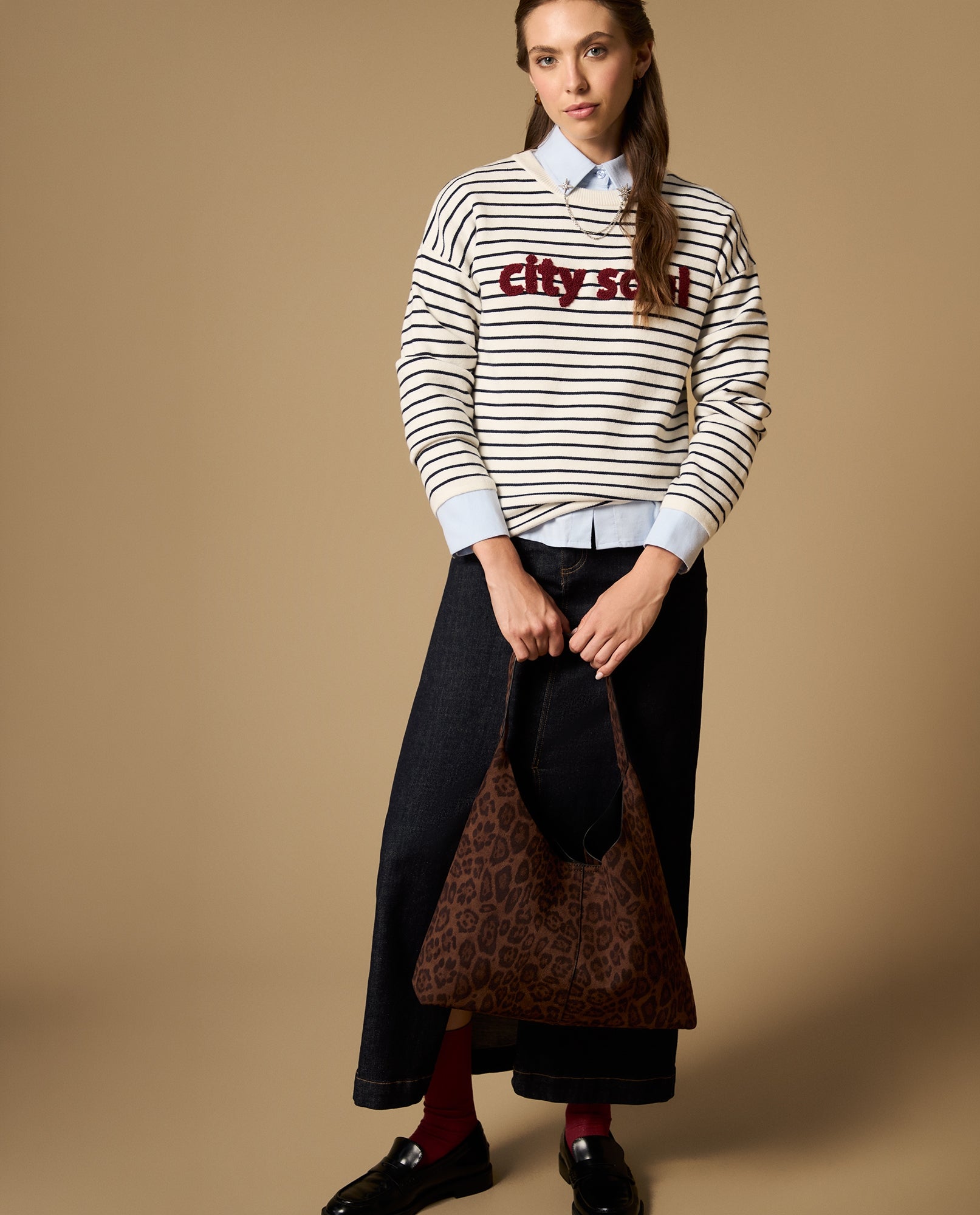Camiseta de rayas con bordado en el pecho - Crudo 34_602H218_CRU114201_5