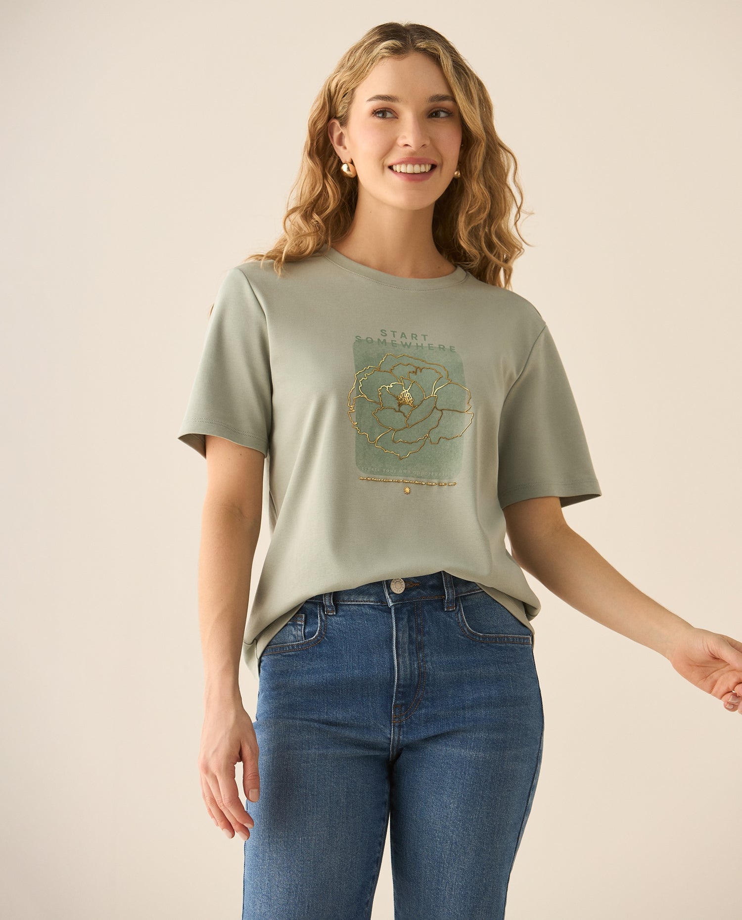 Camiseta manga corta con apliques al frente para mujer - Verde