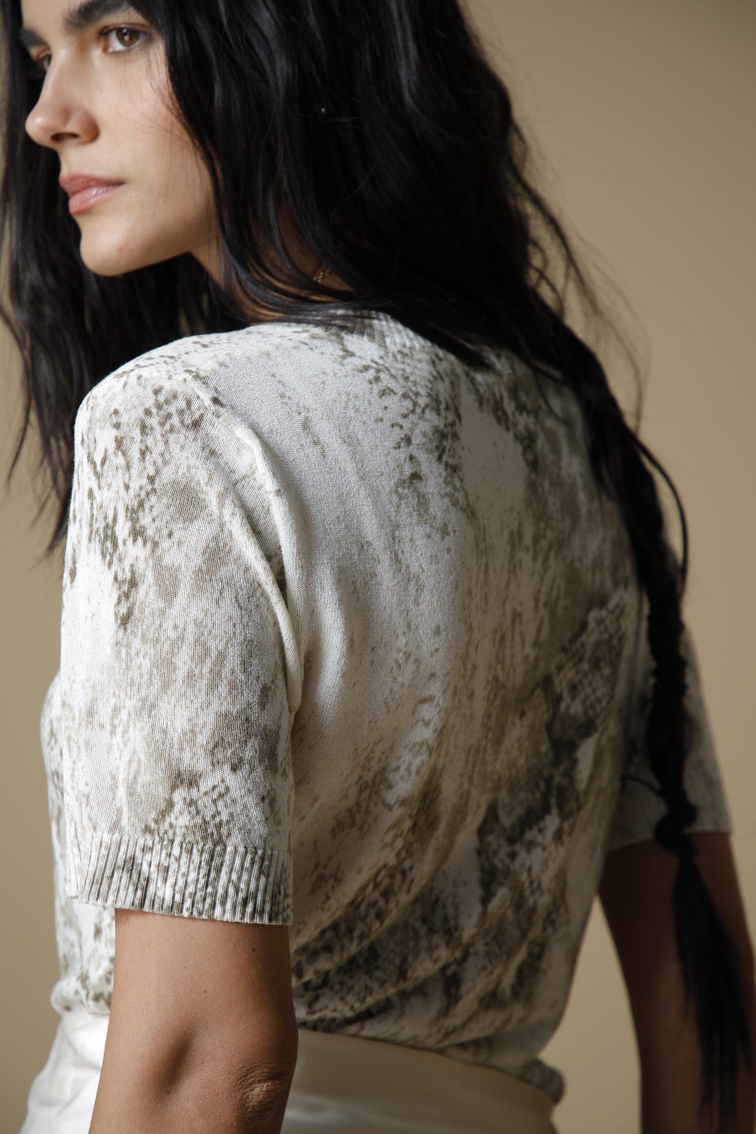 Camiseta Tejida Cuello Redondo - Beige