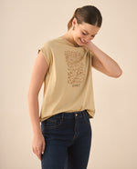 Camiseta de silueta tradicional para mujer - Beige