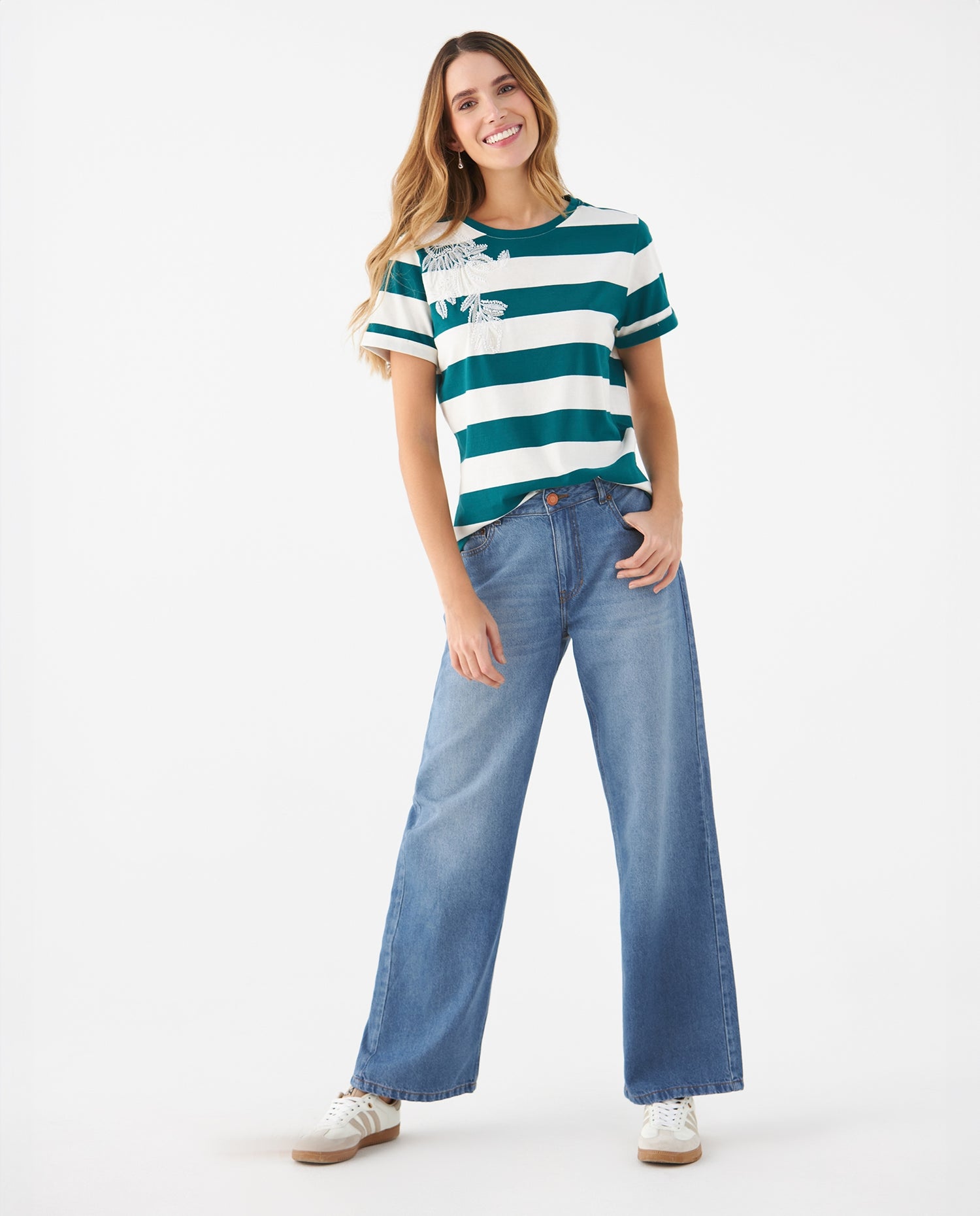Camiseta con aplique bordado para mujer - Verde