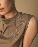 Camiseta con Bordados Paisley - Verde