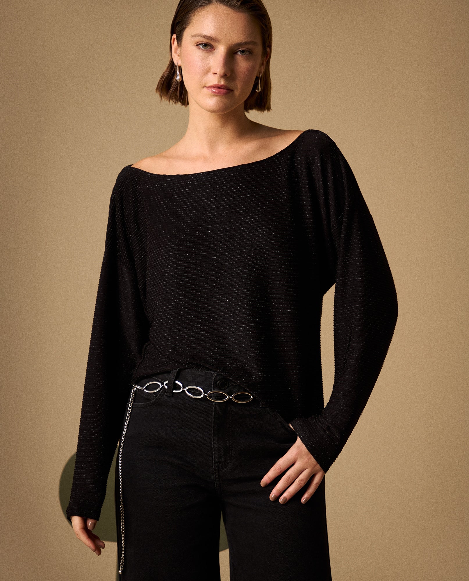 Camiseta Negra con Lurex Off-Shoulder - Negro 34_609G018_NEG190303_5