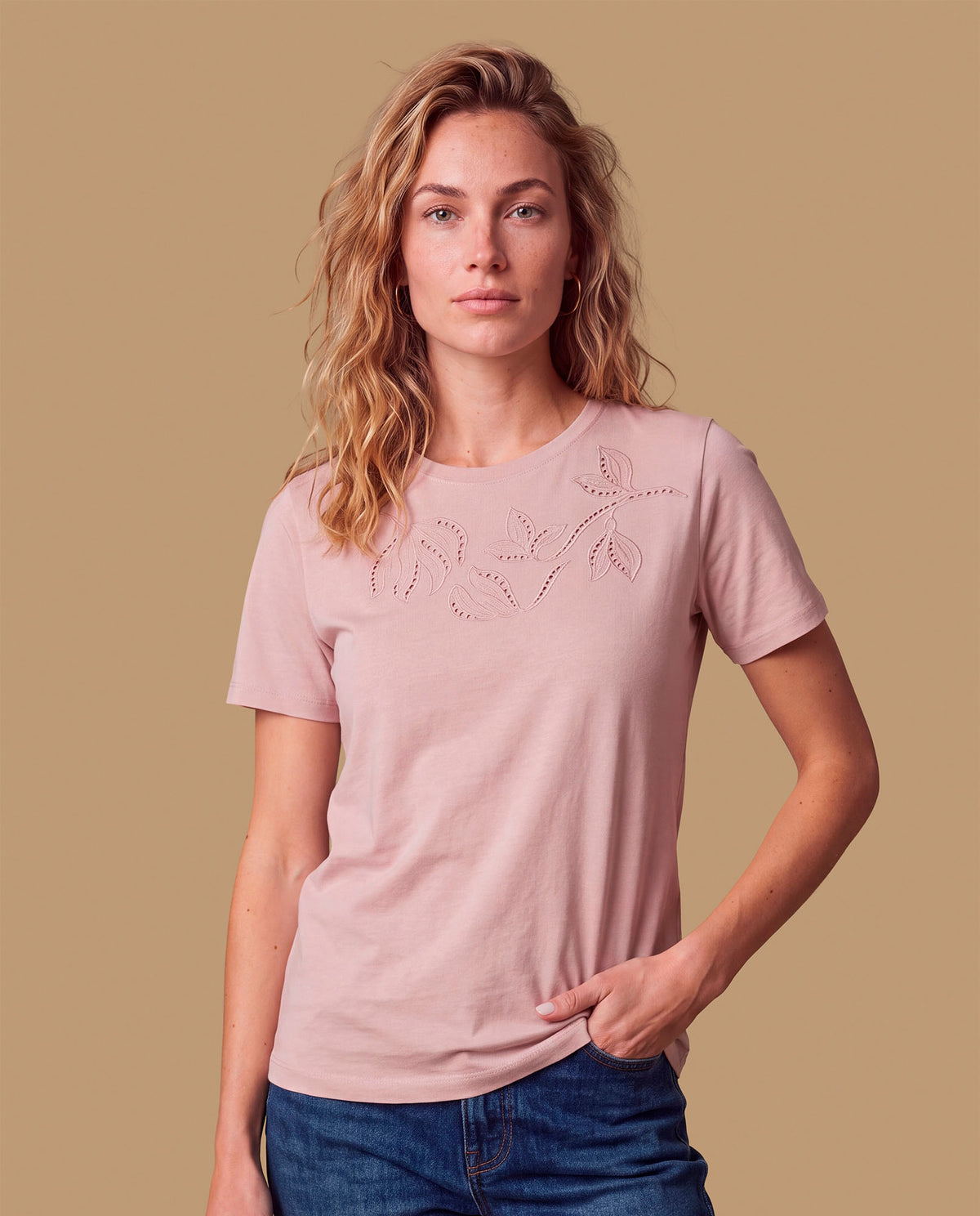 Camiseta manga corta bordada - Rosa 34_609H005_ROS141506_0