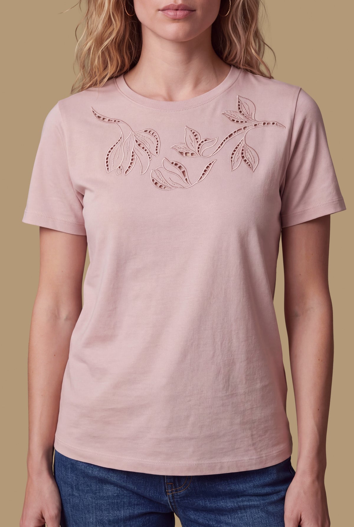 Camiseta manga corta bordada - Rosa