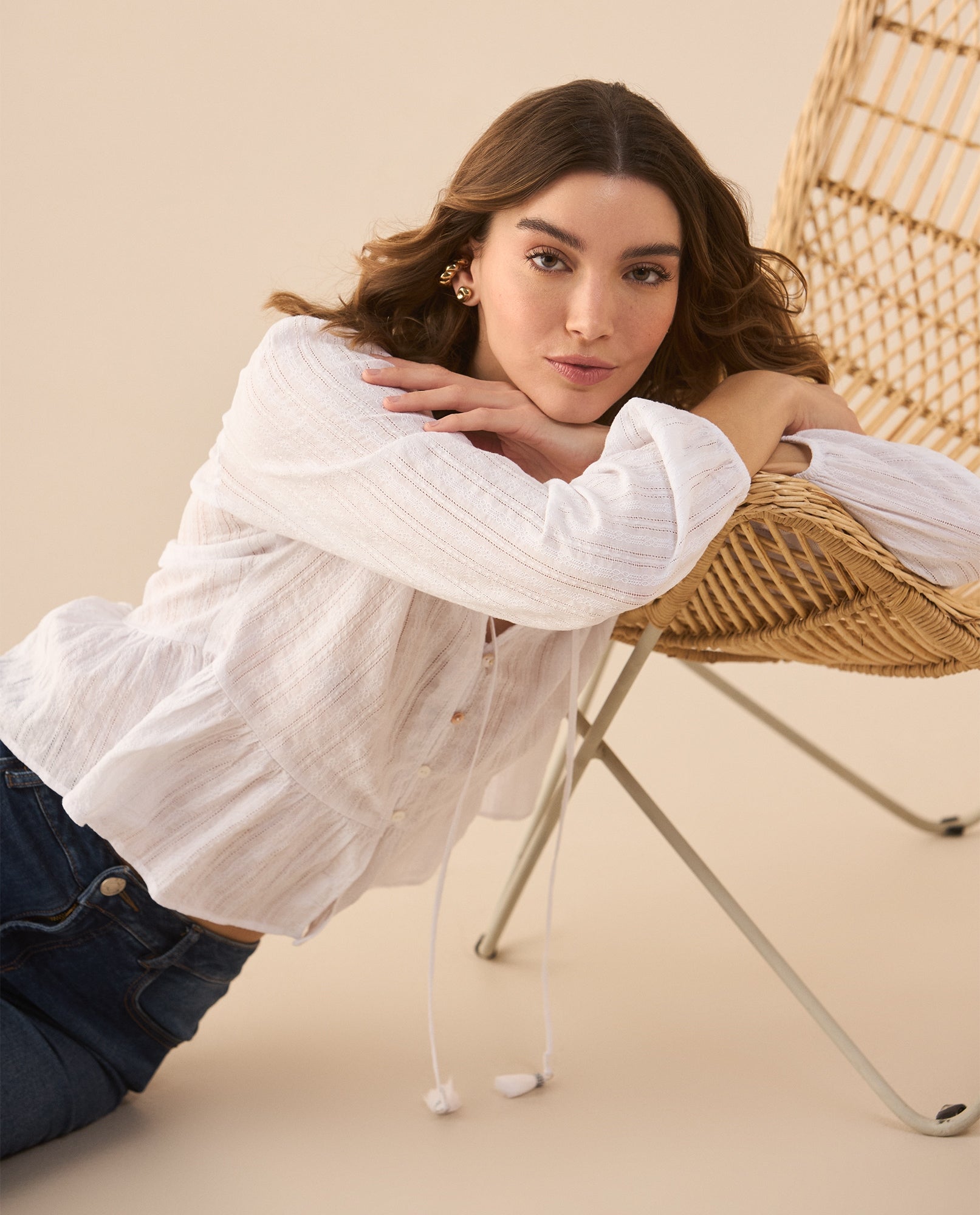 Camisa con escote en V para mujer - Beige 34_611G020_BEI161310_0