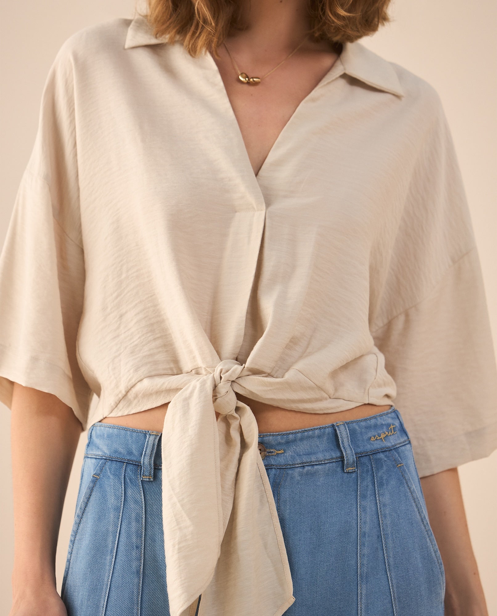 Camisa tipo bowling para mujer - Crudo 34_611G026_CRU130401_3