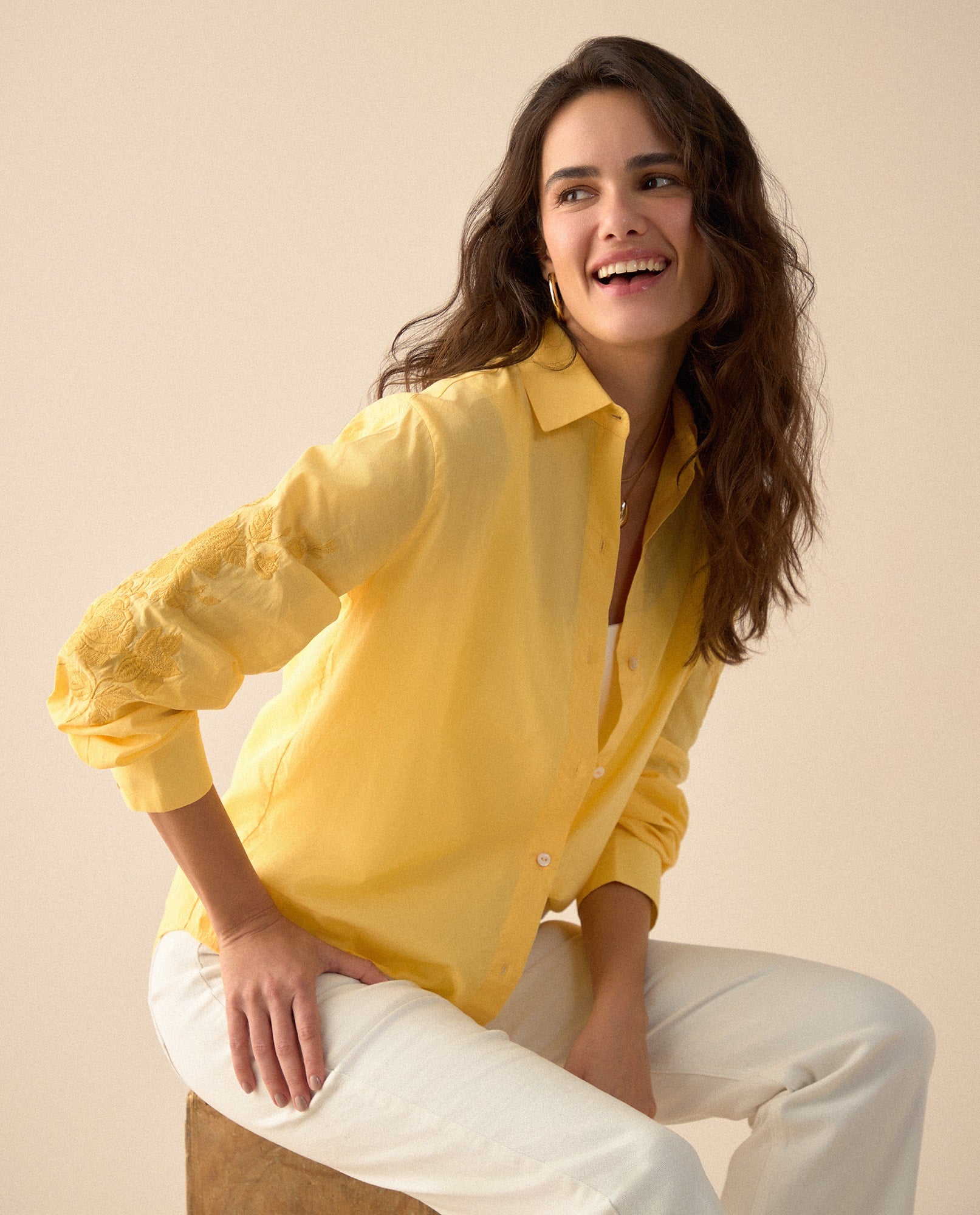 Camisa con bordado a tono para mujer - Amarillo 34_611G029_AMA130932_0