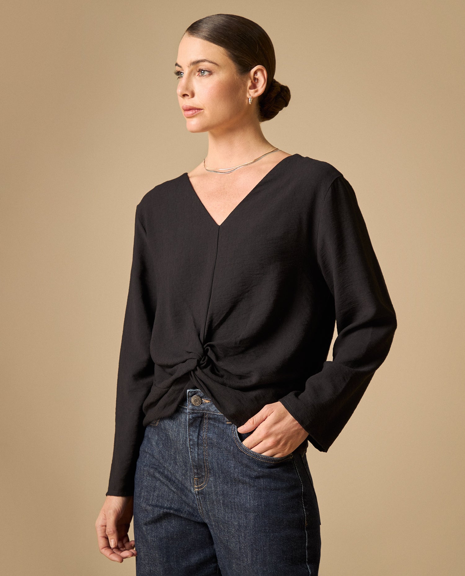 Camisa manga corta cuello en V silueta amplia - Negro