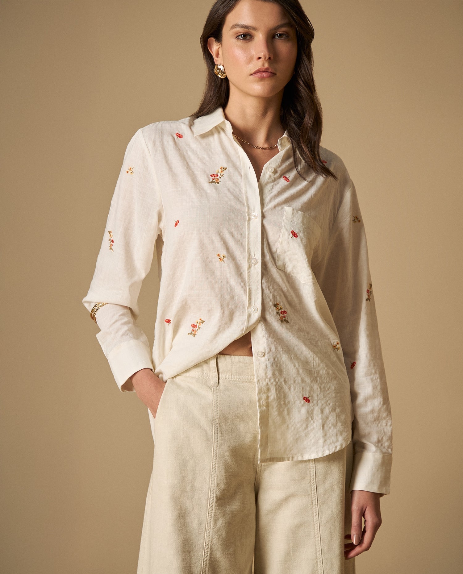 Camisa bordada manga larga cuello camisero - Blanco