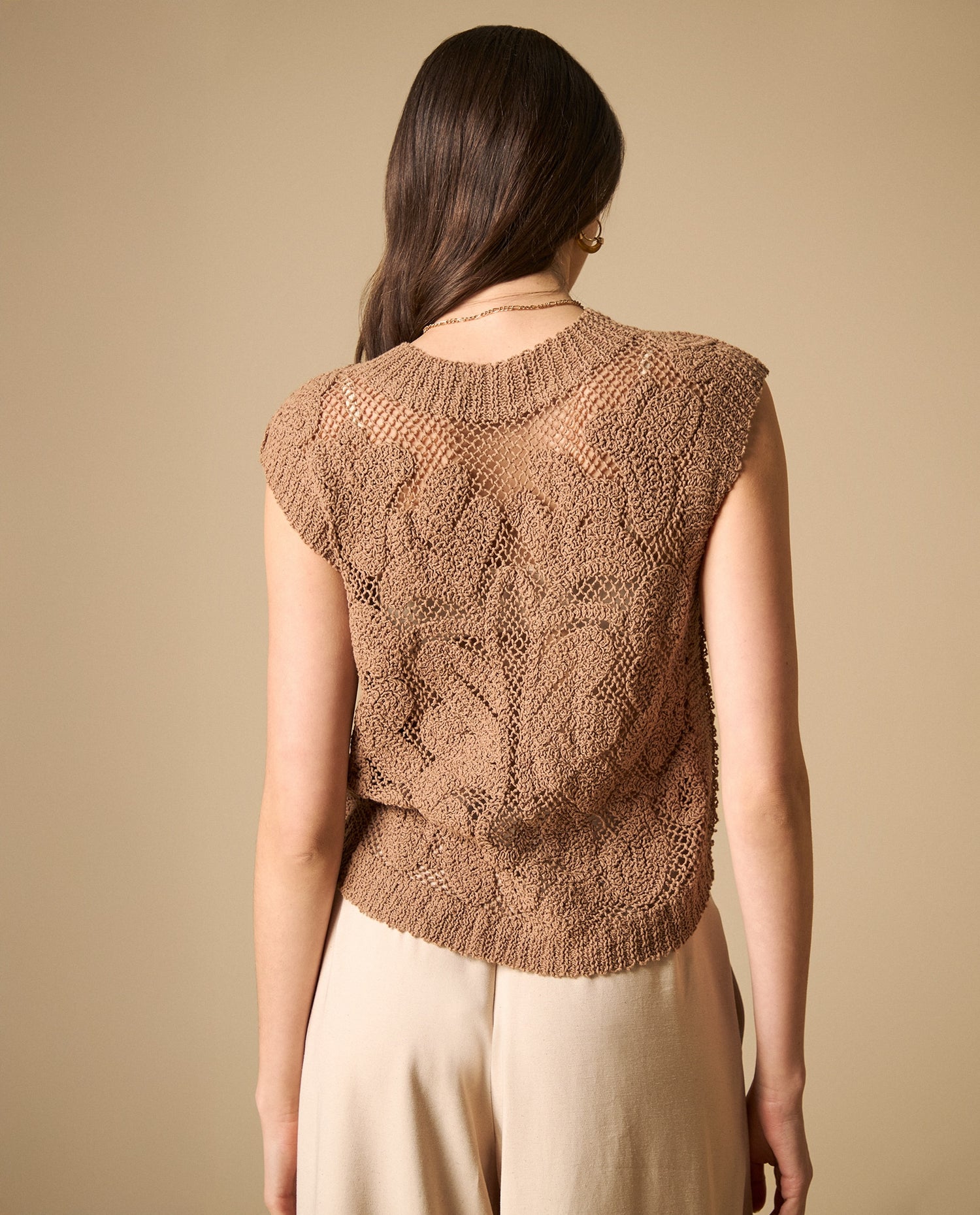 Camisa de tejido con textura manga sisa cuello redondo - Café