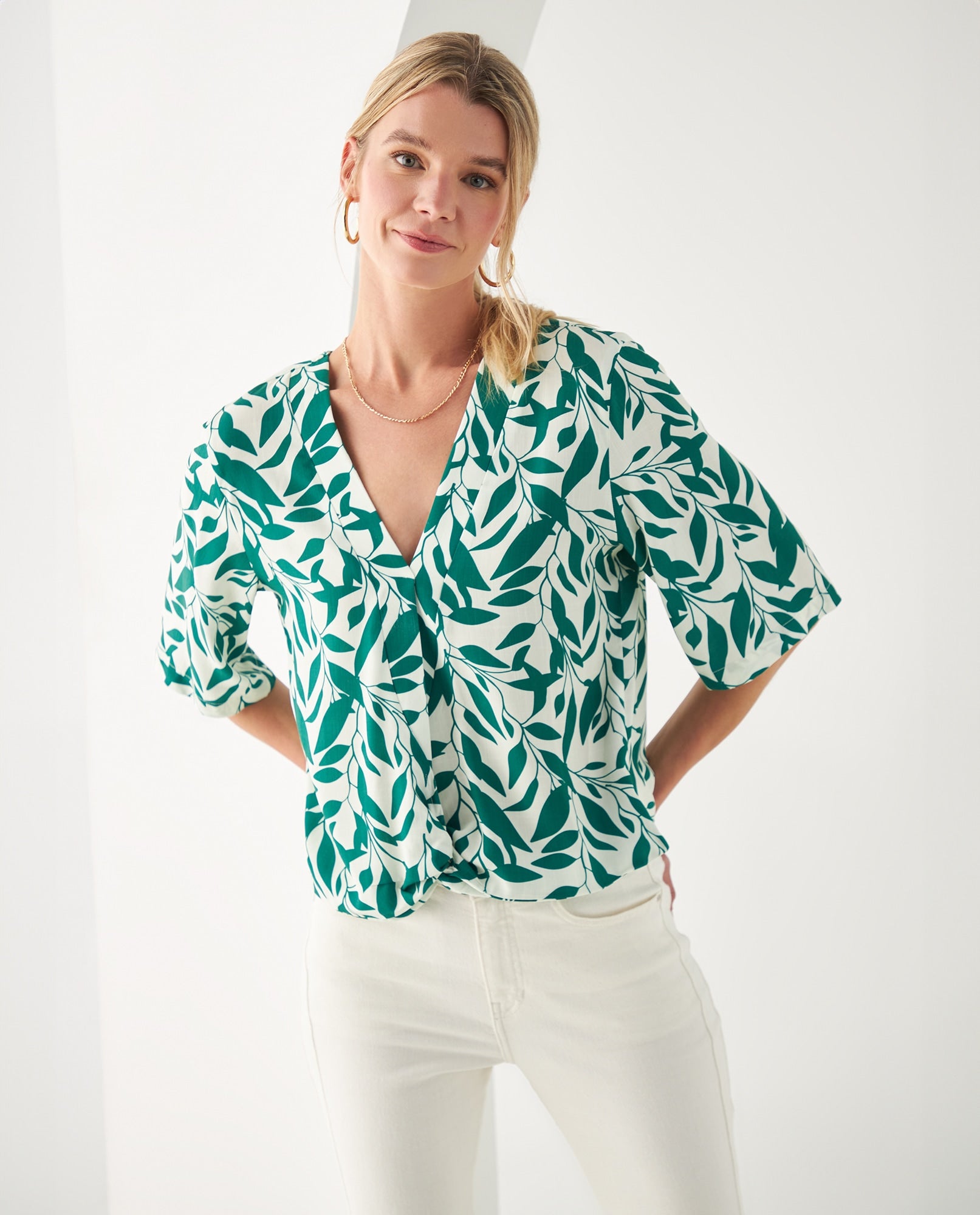 Camisa de tela fluida para mujer - Crudo 34_612F021_CRU110602_0