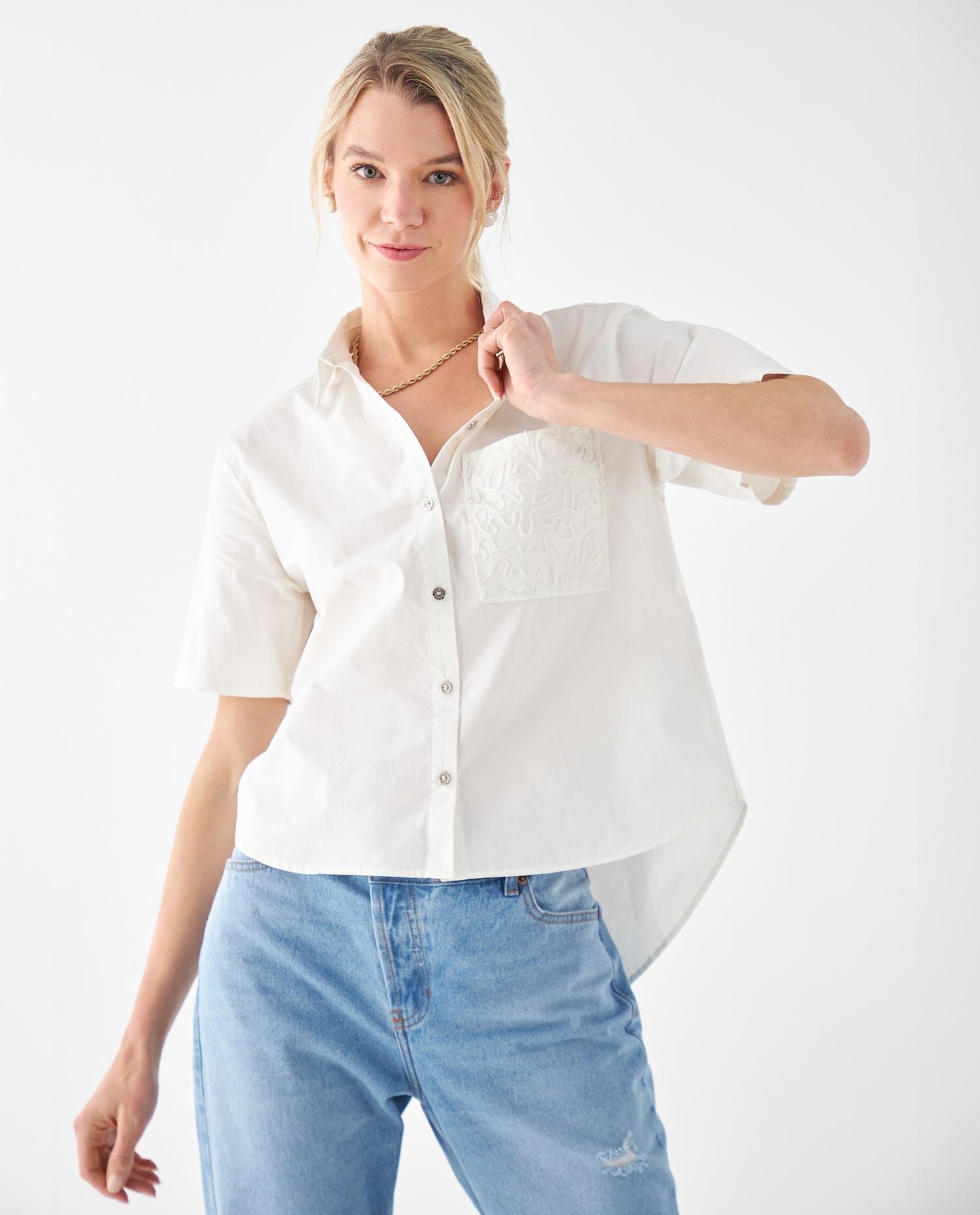Camisa clásica de botones para mujer - Crudo