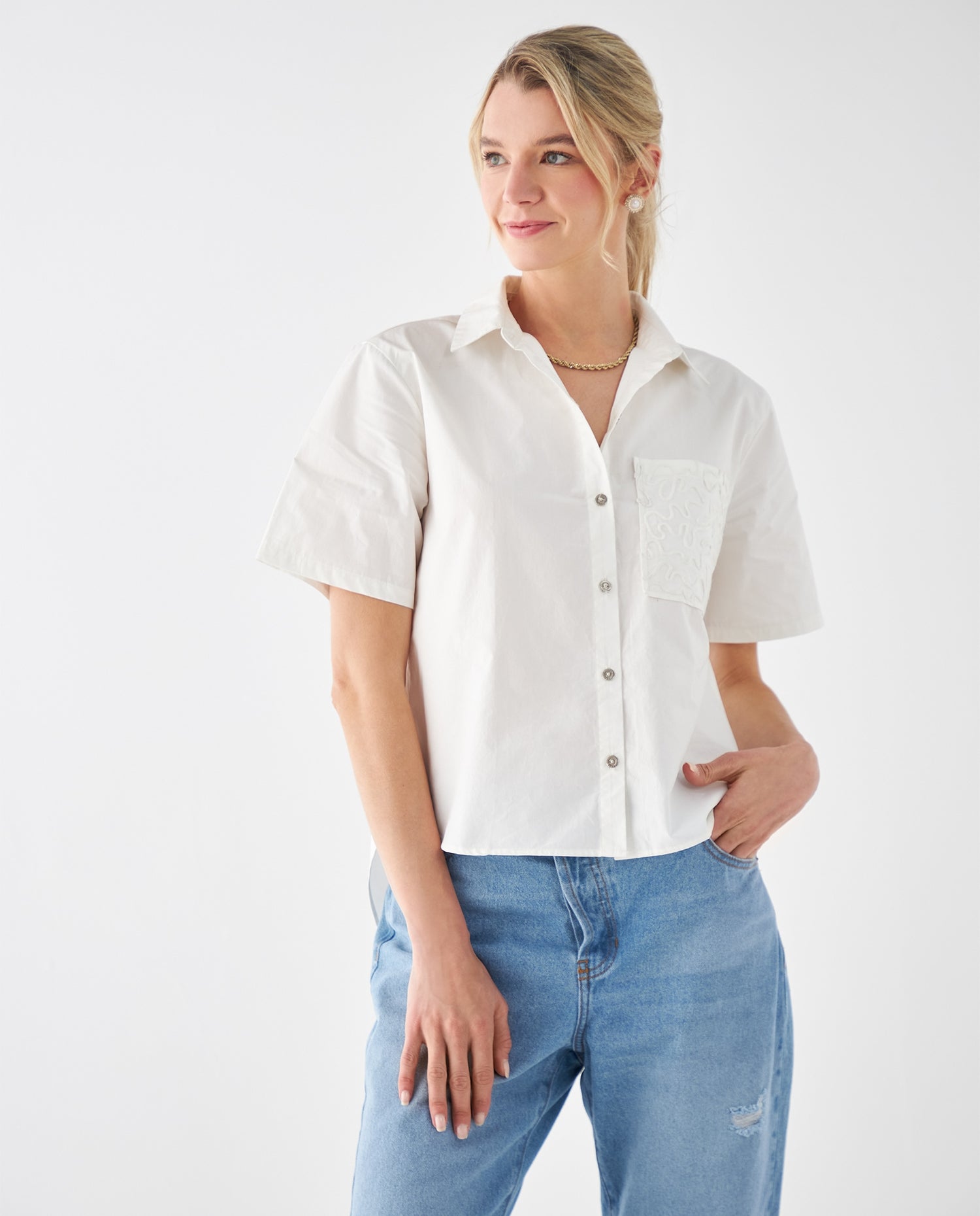 Camisa clásica de botones para mujer - Crudo