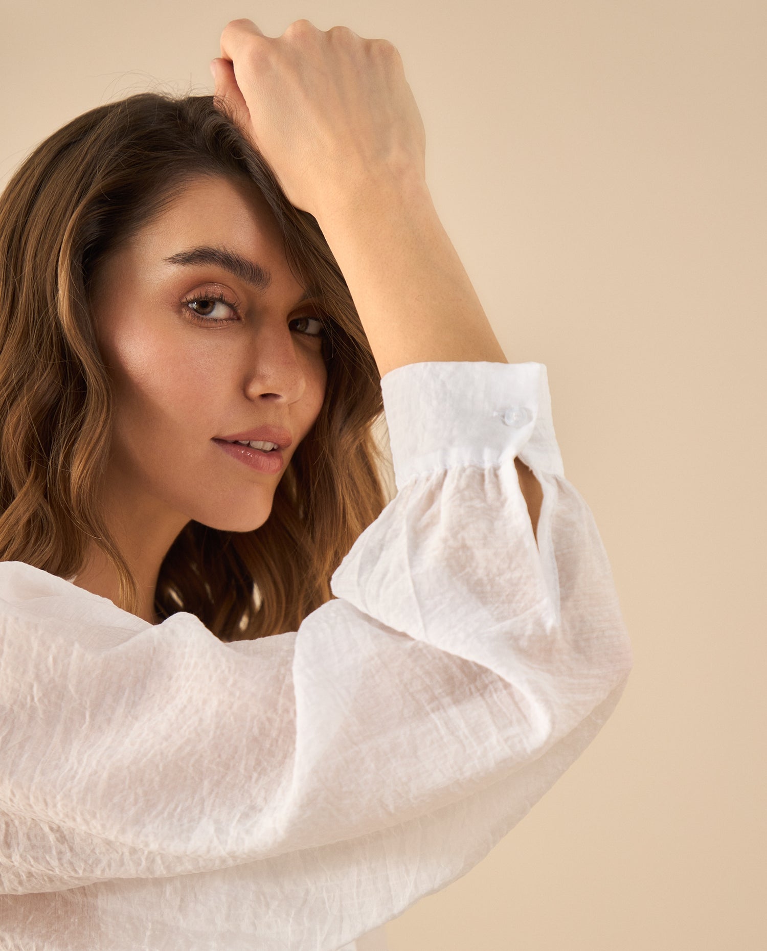 Camisa manga larga de tela fluida para mujer - Blanco