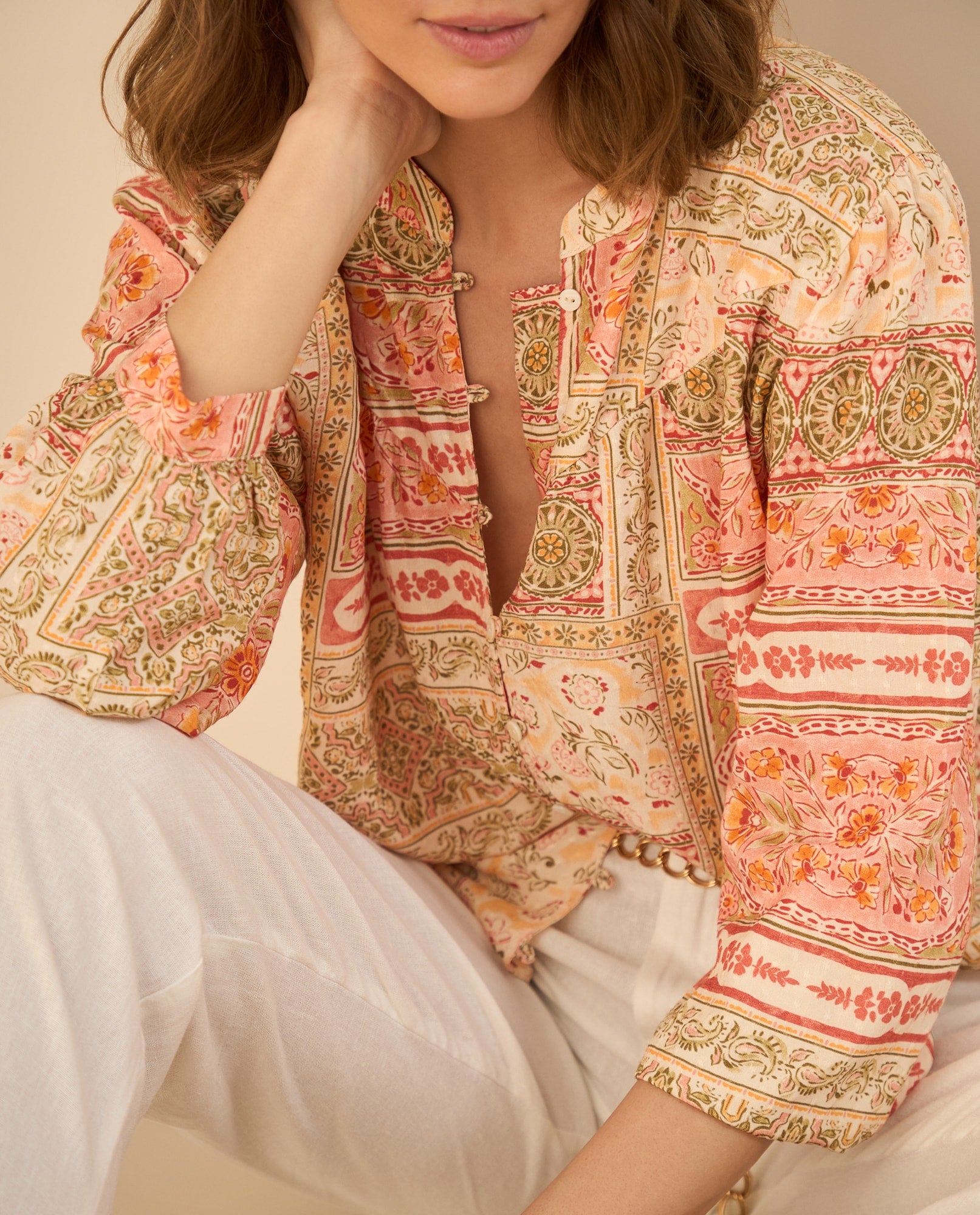 Camisa con estampado multicolor para mujer - Rojo 34_612G021_ROJ181444_5