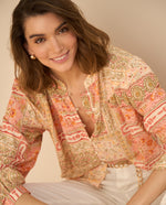Camisa con estampado multicolor para mujer - Rojo