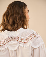 Camisa cuello neru con bolero para mujer - Blanco