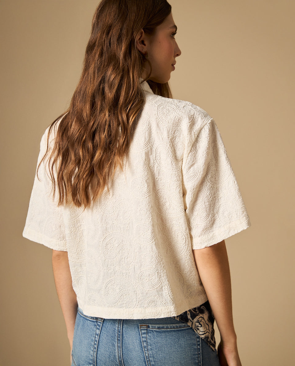 Camisa manga corta con bordado sutil cuello camisero - Crudo 34_612H004_CRU114201_5
