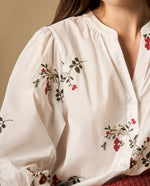 Camisa bordada manga larga cuello nerú - Crudo