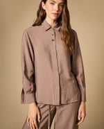 Camisa camisera manga larga con caída fluida - Café