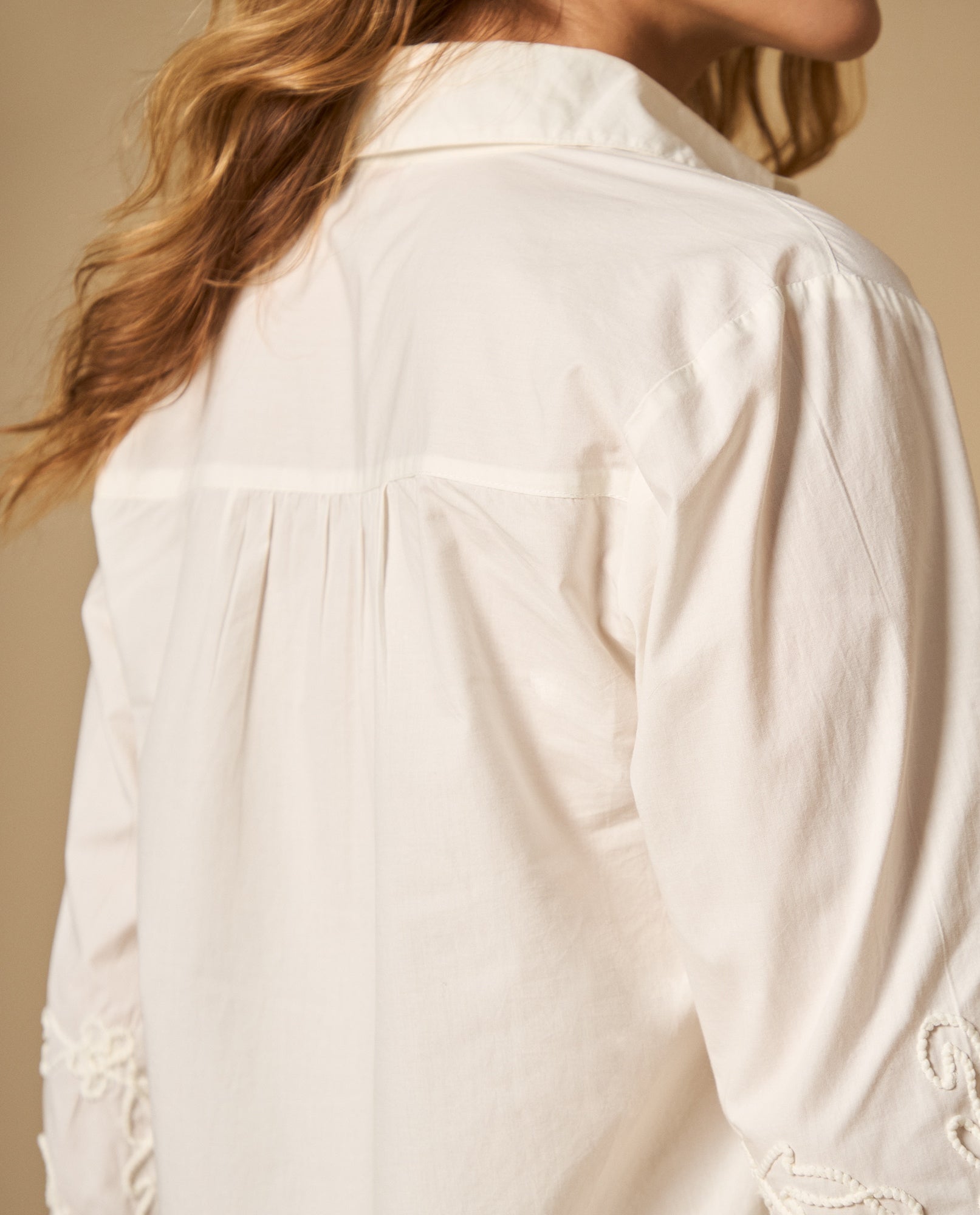 Camisa manga sisa cuello redondo en algodón - Crudo 34_612H200_CRU110110_6