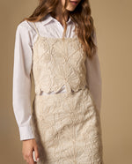 Camisa de tiras con bordado floral - Beige