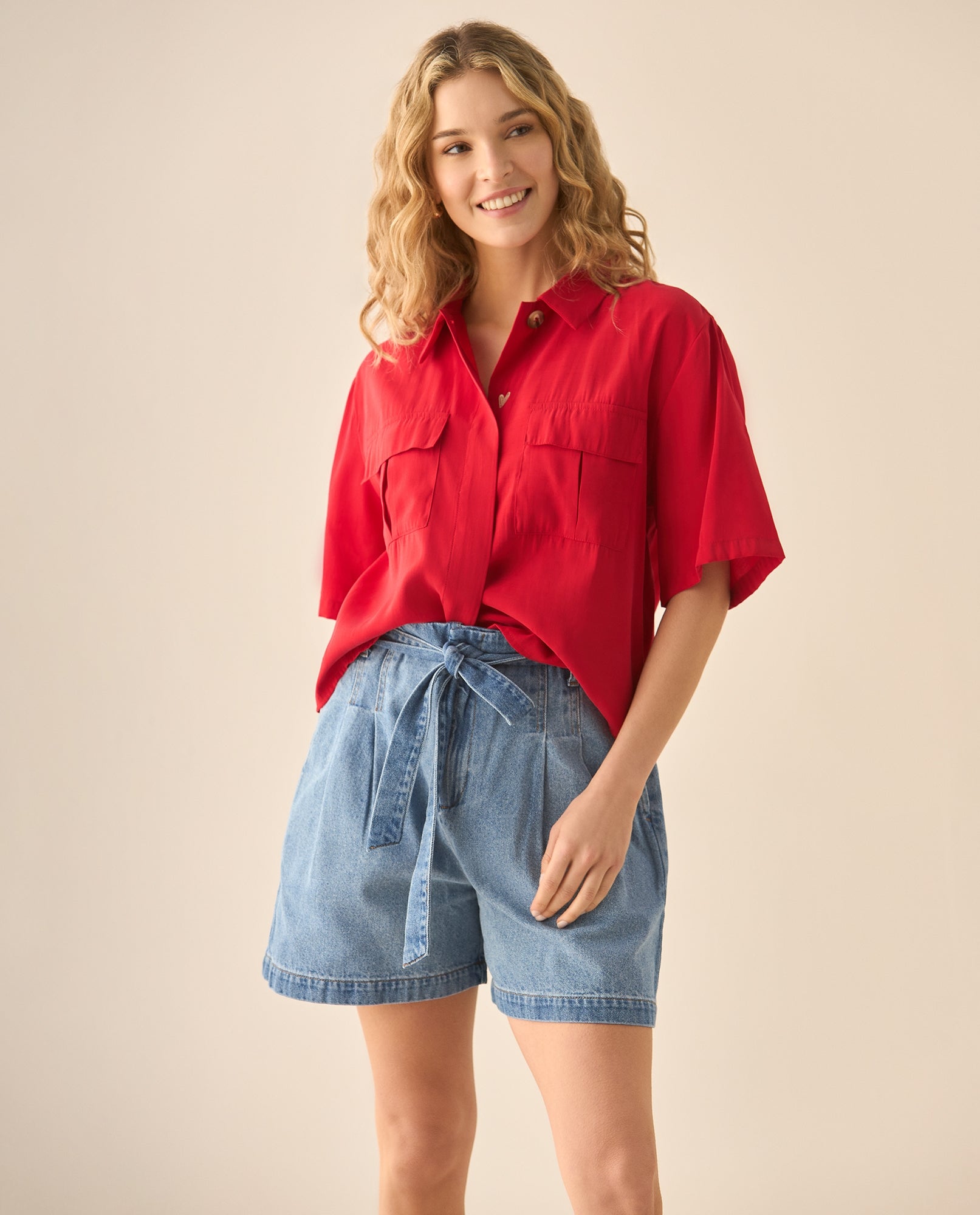 Camisa cuello clásico con bordado para mujer  - Rojo 34_613G007_ROJ191761_3