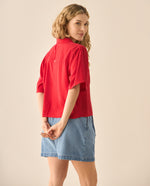 Camisa cuello clásico con bordado para mujer  - Rojo
