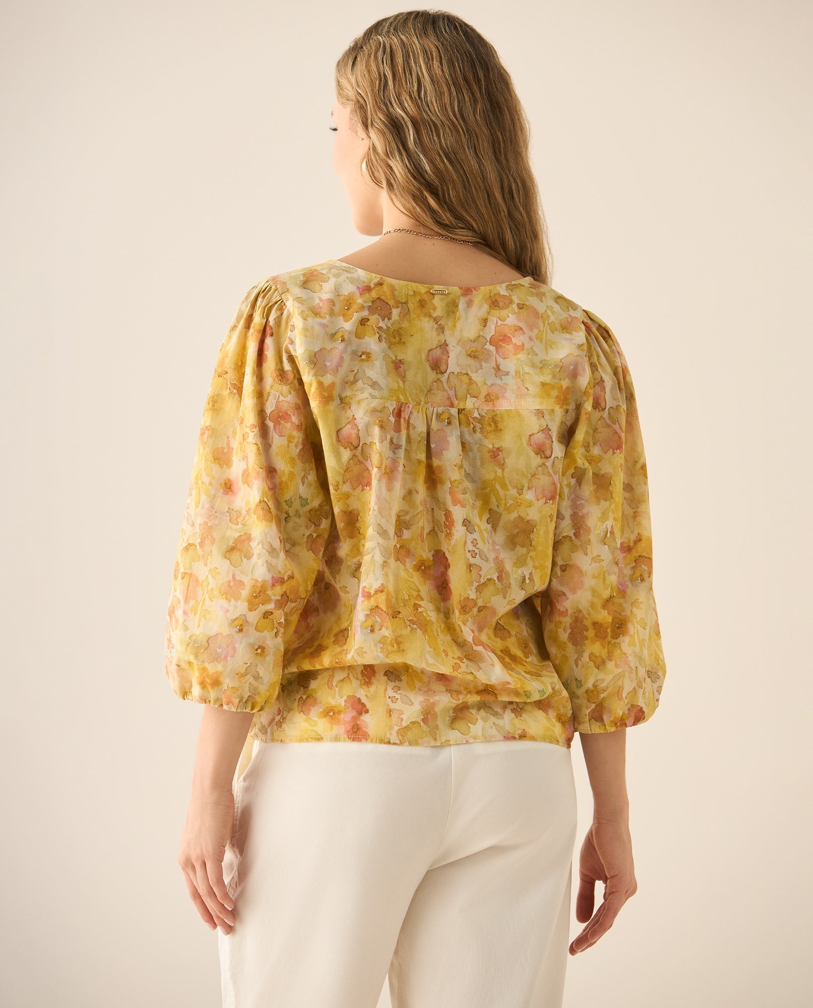 Camisa de diseño abierto con estampado de flores para mujer - Amarillo 34_613G027_AMA140837_5