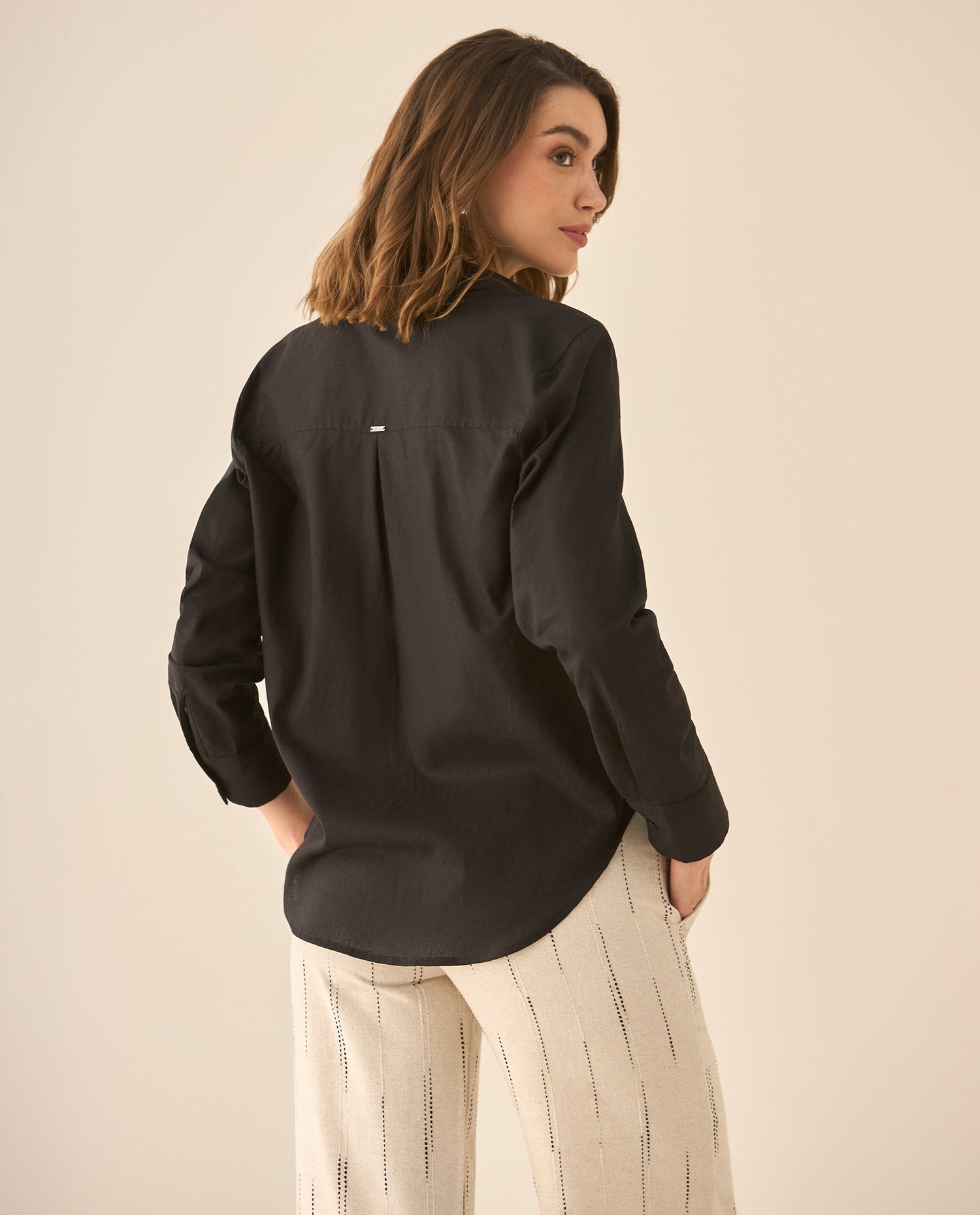 Camisa clásica manga larga para mujer - Negro