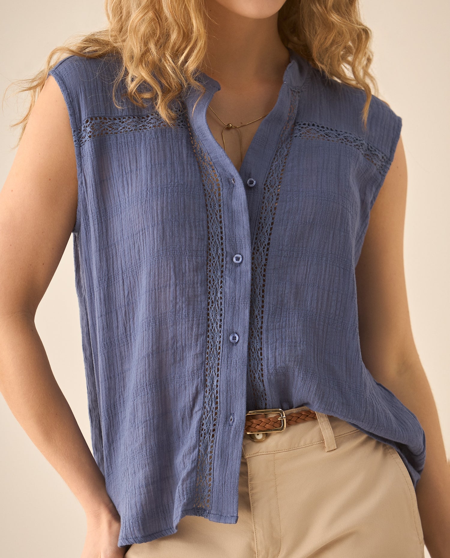 Camisa manga sisa con cortes tejidos para mujer  - Azul
