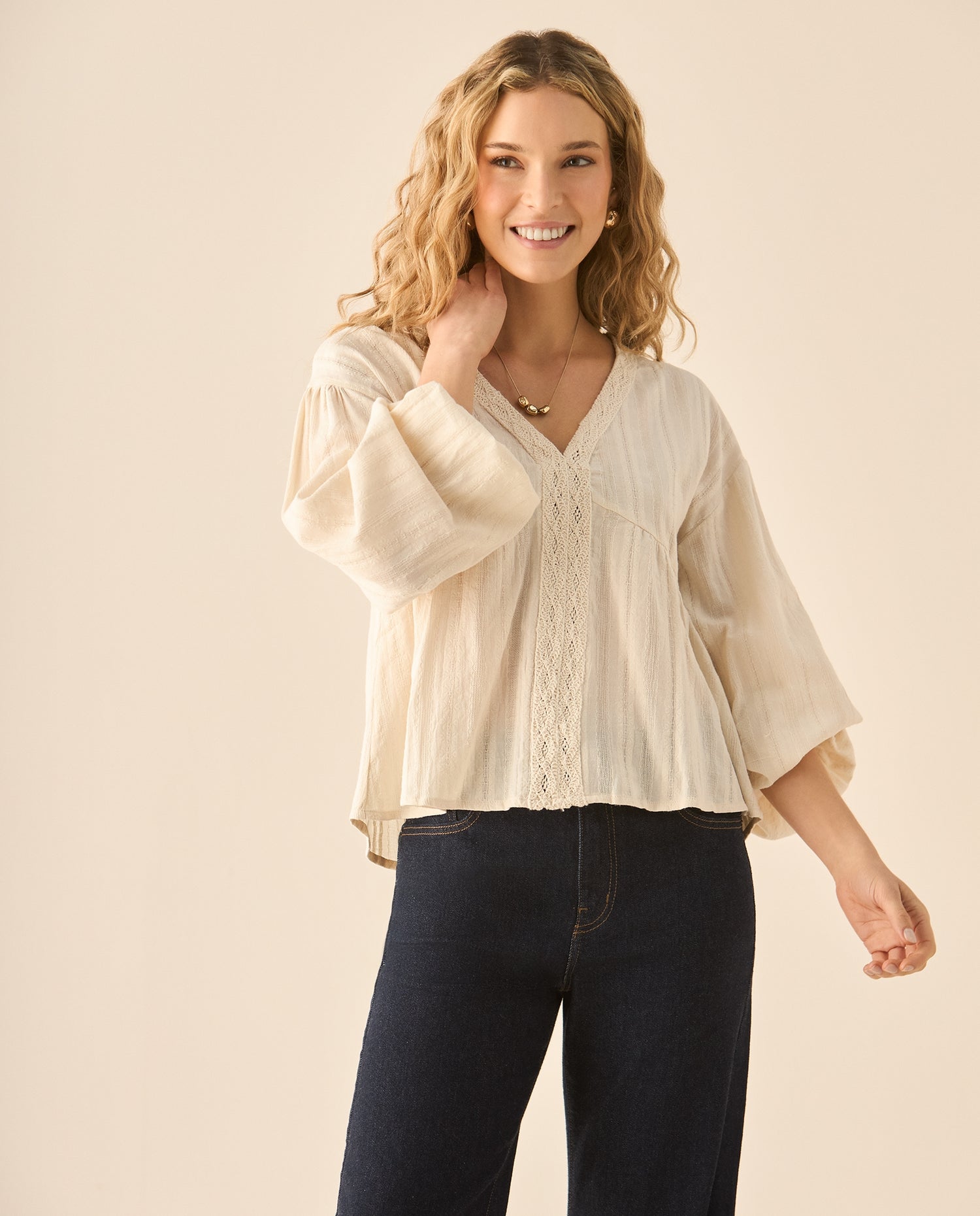 Camisa manga larga con volumen y detalles en crochet para mujer  - Blanco