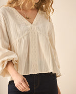 Camisa manga larga con volumen y detalles en crochet para mujer  - Blanco
